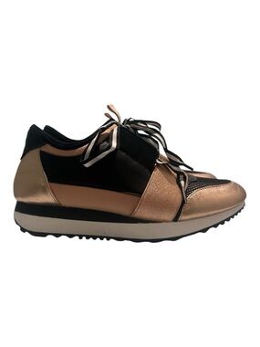 Steve Madden Kaiyo Fashion Sneaker Women’s Size 6M Rose Gold & Black Lace Up